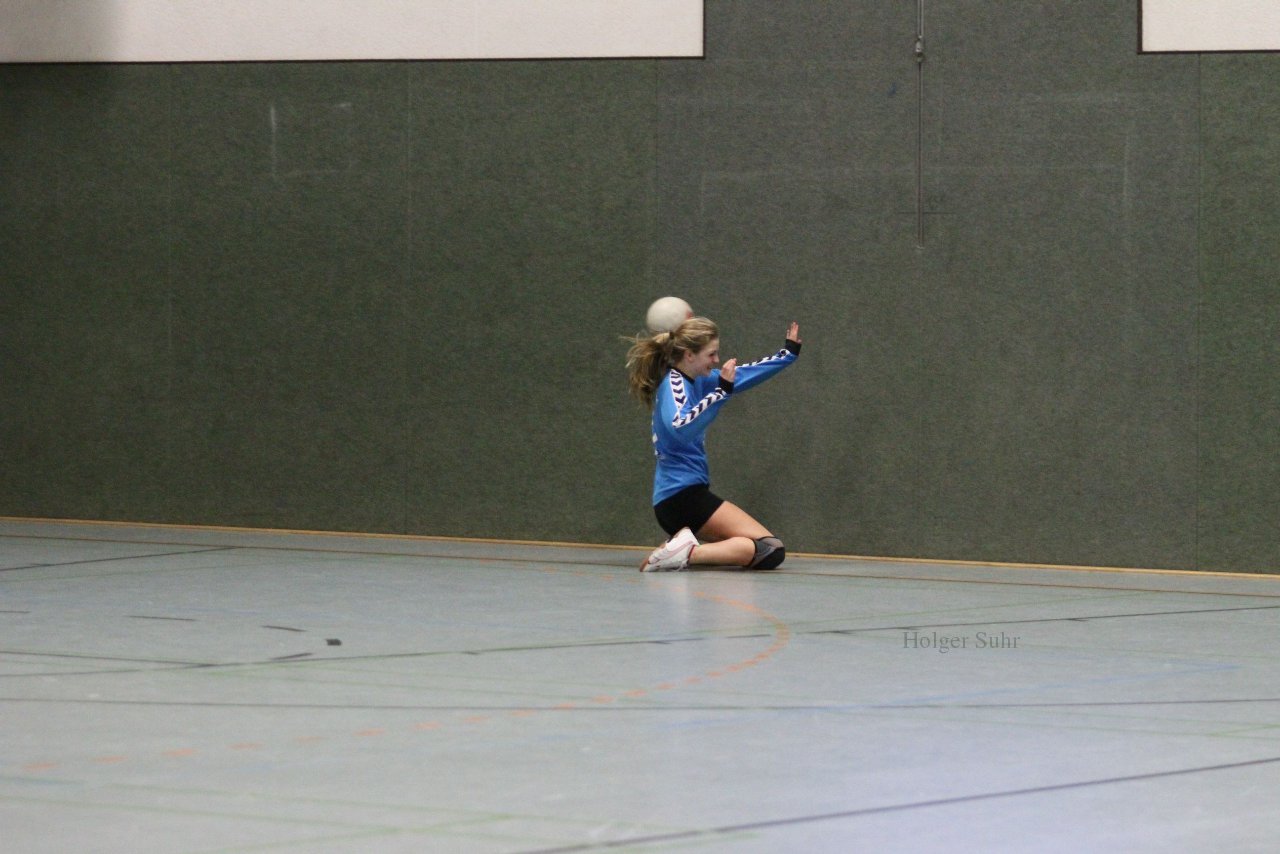 Bild 220 - U18w 2.Tag am 3.12.11